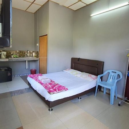 Chalet Kampong Semawar Kuala Kangsar Esterno foto